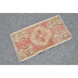 Turkish 1.6x3 ft Rug, Small Vintage Rug, <b>Red</b> Plants & trees <b>Wool</b> Rug - Product Image 2