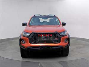 Camioneta Hilux Revo 2024 Usada, Automática, Volante a la Izquierda, 4x4, Diésel Turbo, Asientos Oscuros - Product Image 2