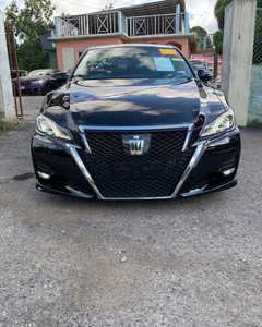 Toyota Crown Athlete G 2017 Usado, Equipamiento Completo - Product Image 1