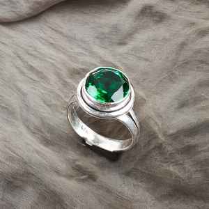 Bague en émeraude faite à la main, pierre précieuse ronde verte, bijoux en argent sterling, cadeau élégant pour femmes, Design Boho - Product Image 5