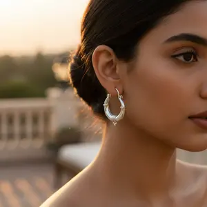 Boucles d'oreilles clous en or rose plaqué diamant pour femmes, tendance pour un usage quotidien - Product Image 3