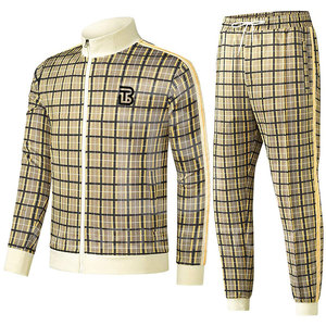 Chándal de invierno informal de nueva moda para hombre con capucha con cremallera personalizable y logotipo personalizable de rayas laterales hecho en Pakistán - Product Image 1