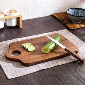 Planche à découper en bois portable avec poignées découpées pratiques pour un transport et un stockage sans effort - Product Image 1