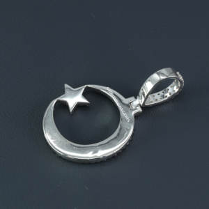 Colgante Clásico con Diamantes Cultivados en Laboratorio, Corte Redondo, Claridad VVS, Oro Blanco de 14 Quilates, Diseño Personalizado de Última Moda - Product Image 6