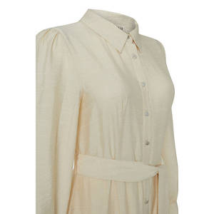 Robe longue beige en tissu texturé carré fluide - Product Image 2