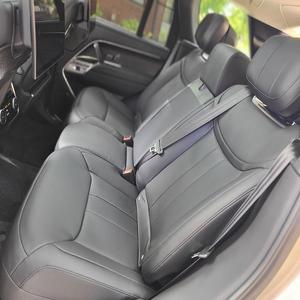 ¡Oferta Imperdible! SUV Range Rover First Edition 2023 Impecable, Motor V8 Twin-Turbo, Equipamiento de Alta Gama, Automático, Color Dorado Batumi - Product Image 4