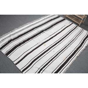 7x5.2 ft Traditional Vintage Turkish Rug Eco-Friendly White <b>Brown</b> Patchwork <b>Wool</b> with Medium Pile and Latex Backing - Product Image 4