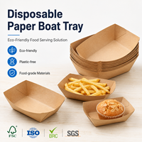 Barquette jetable en papier kraft à bords pliés avec étiquette personnalisée, prête pour le service des hot-dogs