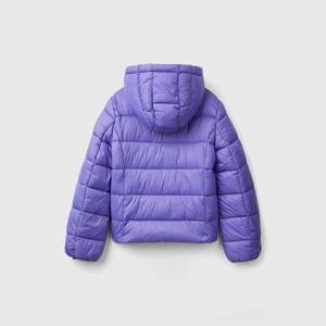 Chaqueta de invierno de burbujas con cierre de cremallera impresa personalizada de alta calidad para mujer nueva chaqueta acolchada de moda de manga larga transpirable para mujer - Product Image 4