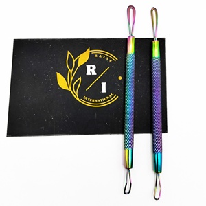 OEM Pousse-cuticules pour ongles personnalisé écologique Pousse-cuticules pour manucure Poignée colorée Matériau en acier inoxydable Boîte d'emballage - Product Image 6