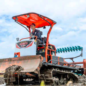 Meilleur vendeur HOGICO 80VN Tracteur chenillé 80 CV 2RM avec niveleuse frontale polyvalente, profilatrice et foreuse de ligne d'eau pour l'agriculture - Product Image 1