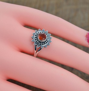 Anillo de Plata de Ley 925 con Piedra Preciosa de Cornalina, Joyería Hecha a Mano, Estilo Bohemio, para Mujer, Regalo para Chicas - Product Image 2