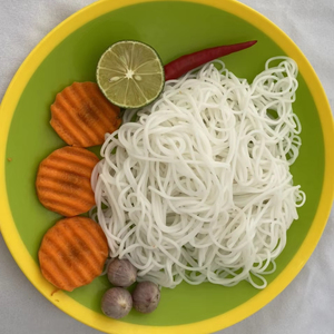 Nouilles de riz séchées vietnamiennes traditionnelles de qualité supérieure, sans gluten, saines et parfaites pour la cuisine quotidienne - Product Image 1