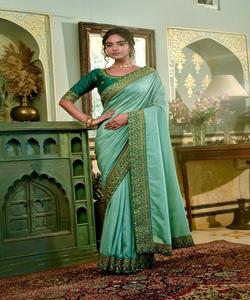 Sarees en rayonne Bollywood captivantes: Affichez un style sans effort avec une sophistication confortable Sarees géométriques Bollywood rayonnantes - Product Image 1