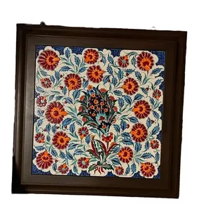 Azulejo de cerámica turco hecho a mano patrón abstracto colgante de pared con marco de madera decoración de arte del hogar de alta calidad para sala de estar - Product Image 1