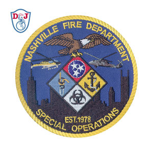 Patchs de pompier brodés personnalisés, Badges d'emblème sur la poitrine brodés pour uniforme - Product Image 4