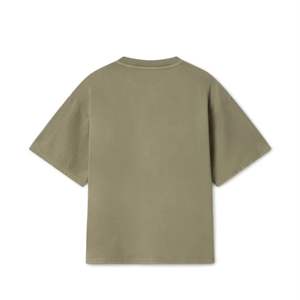 Camiseta extragrande para hombre con gráficos llamativos: perfecta para el estilo callejero, los trajes de moda y la comodidad informal - Product Image 2