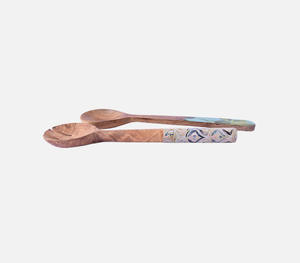 Juego de Ensaladera Artesanal de Madera de Mango Natural con Asas de Esmalte con Patrones Florales Decorativos y Abstractos, Incluye Plato Redondo - Product Image 2