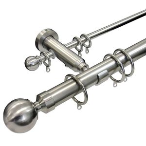 Elegantes remates de barra de cortina en forma de cúpula de metal bruñido que le dan a sus cortinas un acabado refinado y distinguido - Product Image 4
