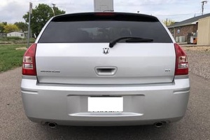 Meilleures ventes : Dodge Magnum R/T RWD V8 automatique 5 vitesses 2005 - Product Image 3