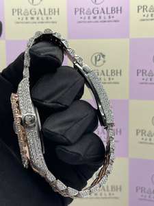 Reloj de Cuarzo con Diamantes Moissanite, Diseño Iced Out de Lujo, Movimiento ETA, Cristal de Zafiro, Correa de Acero Inoxidable, Resistente al Agua 10 Bar - Product Image 6