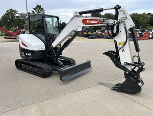 รุ่นคุ้มค่าที่สุด คุณภาพระดับมืออาชีพ ปี 2026 รถขุดขนาดเล็ก Bobcat E48 น้ำหนัก 4.5 ตัน - Product Image 1