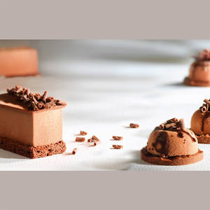 200 Uds bandejas de servicio de cartón de Oro Negro ovaladas desechables de una sola porción 100x65mm - Product Image 3