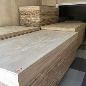 Traptreden Boekenplanken van Massief Hout Duurzame en Stijlvolle Oplossing voor Uw Leesruimte - Product Image 4