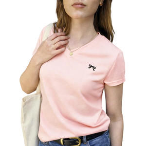 Camiseta informal de manga corta para mujer, cuello en V, algodón suave, bordado de lazo, Tops básicos ajustados, ropa de moda para uso diario de verano - Product Image 1
