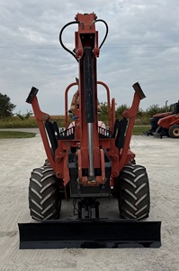 Zanjadora sobre ruedas Ditch Witch RT80 2010 con motor, caja de cambios, rodamientos y bomba, origen estadounidense, lista para enviar - Product Image 2