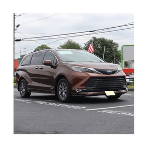 Toyota Sienna XLE Hybride d'occasion 2025, 7 places, automatique, phares LED, intérieur cuir, faible kilométrage, pneus R17 - Product Image 2