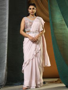 Sari de Seda Chinon de Último Diseño con Trabajo de Lentejuelas en Relieve, Listo para Usar, de Fab Zone - Product Image 3