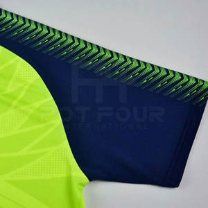 Uniforme de fútbol de color personalizado de alta calidad para adultos conjuntos de ropa deportiva fabricados en fábrica - Product Image 4