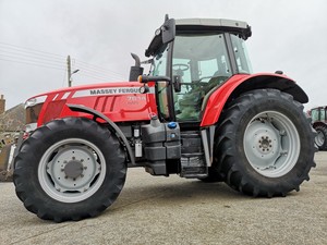 Tracteur agricole Massey Ferguson 7614 à roues, 50 CV, moteur diesel, couleur rouge, tracteur agricole d'occasion avec boîte de vitesses et pompe - Product Image 6