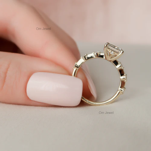 Bague de fiançailles chrétienne solitaire en or jaune 14 carats de style classique, diamant taillé en laboratoire, pavé à distance, anniversaire - Product Image 3