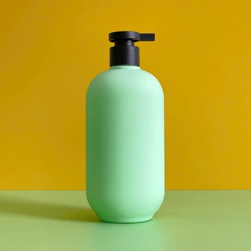 สีเขียว