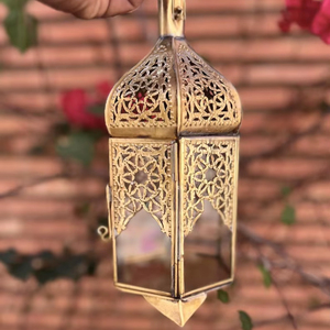 Lanterne en fer et verre recyclé fait à la main dans de nombreuses couleurs, petite lanterne marocaine, mini lanterne en verre, lanterne chauffe-plat marocaine - Product Image 1