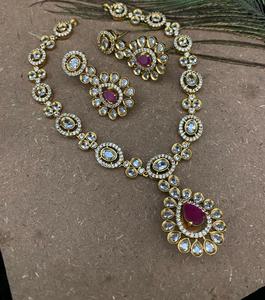 Royal Luxury Premium Quality Gold Plated AD Stone con acabado mate Collar Set con pendientes para compromiso Boda para mujeres - Product Image 2