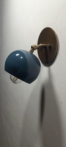 Lámpara de pared azul marino antigua de mediados de siglo, candelabro de pared de latón con atenuador, luz de pared Industrial para cocina, sala de estar y baño - Product Image 4