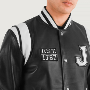 Veste Varsity Jackets noire de luxe entièrement personnalisée Veste universitaire Letterman à manches en cuir pour hommes Nouveau design - Product Image 4
