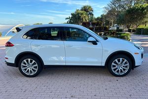 Porsche Cayenne Diésel 2021 Usado en Perfectas Condiciones, Bajo Kilometraje - Product Image 6