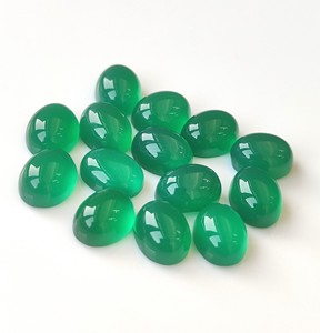 Cabochon ovale en onyx vert naturel 4x6mm-Onyx vert en vrac de qualité supérieure - Product Image 4