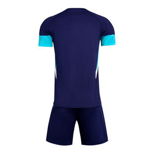 Conjunto de Uniforme de Fútbol, Camiseta y Pantalones Cortos de Fútbol de Alto Rendimiento Diseñados para Comodidad, Durabilidad y Deportes de Equipo - Product Image 4