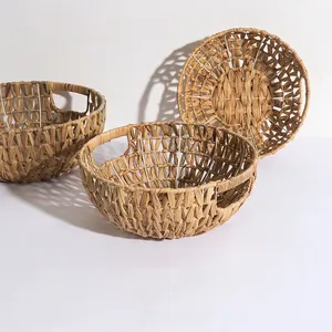 Bol de service en rotin en maille de couleur brun antique avec finition naturelle, lot de 3, parfait pour la décoration de mariage - Product Image 1