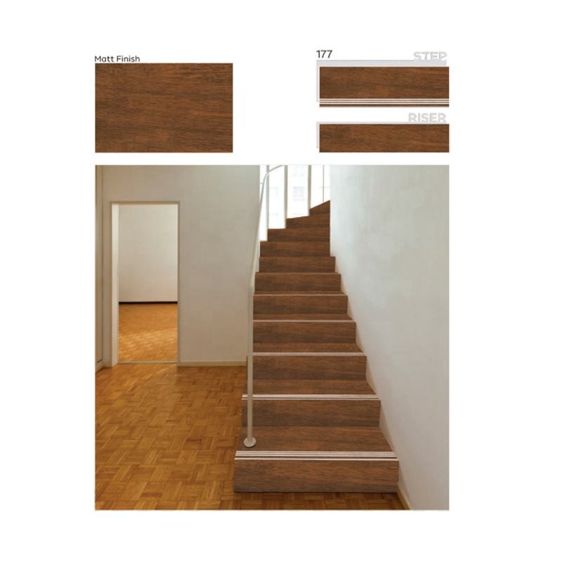 สีน้ำตาล