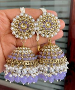 BOUCLES D'OREILLES JUMKHAS TRADITIONNELLES INDIENNES & BOUCLES D'OREILLES KUNDAN EN PLAQUÉ OR AVEC PERLES POUR FEMMES ET FILLES - Product Image 3
