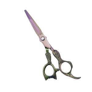 Tijeras de salón de belleza con mango elegante, tijeras de corte de pelo de peluquero de acero inoxidable alemán recubiertas de Color con reposapiés fijo - Product Image 1