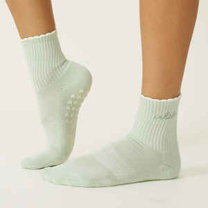 Chaussettes de sport en tricot personnalisées avec poignets décoratifs, chaussettes de Pilates mignonnes, ajustement confortable, coton, fabrication au Vietnam, vente en gros, OEM - Product Image 5