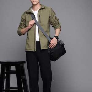 Veste Softshell imperméable de haute qualité Service OEM Logo personnalisé Veste Softshell pour hommes à bas prix - Product Image 4