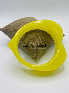 Bracelets en résine de style yoga pour un port attentif fait à la main par Tradebyd - Product Image 2